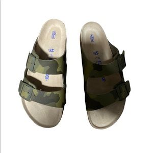Camo color Birkenstock